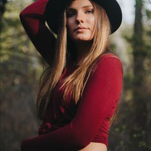 Meet your Posher, Bailey